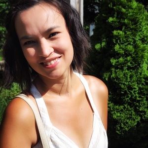 Meet your Posher, Jenn